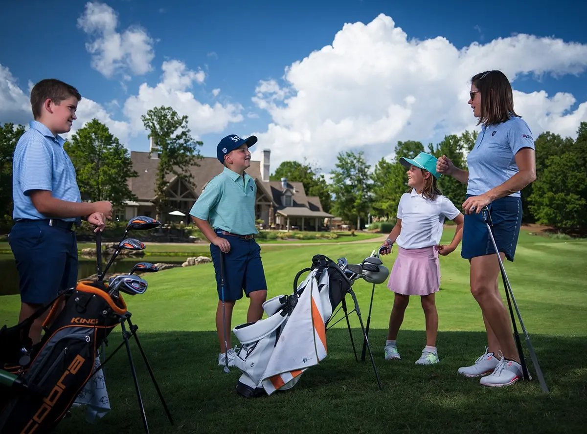 golf family lifestyle at greystone gcc